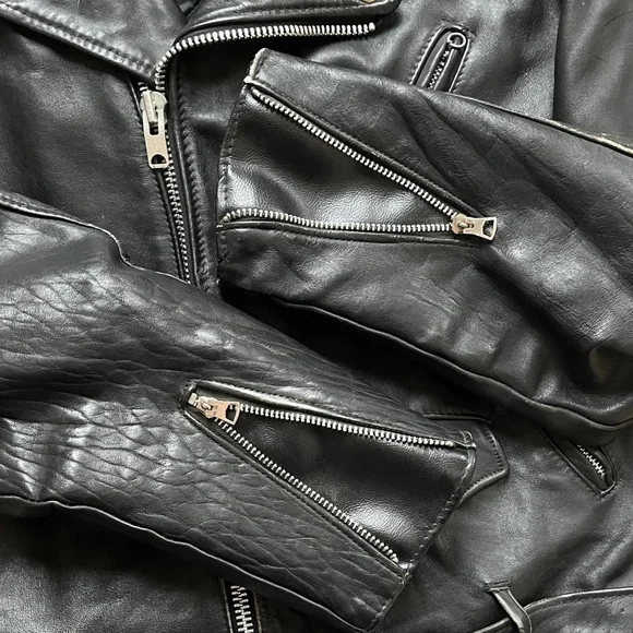 1970s Schott Perfecto Black Leather Motorcycle Jacket - Picture 6 of 11